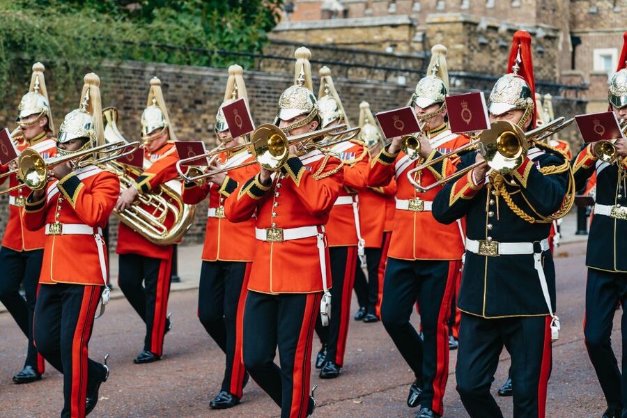 London: Changing of The Guard Tour - Meeting at Waterloo Place, then walking into the action