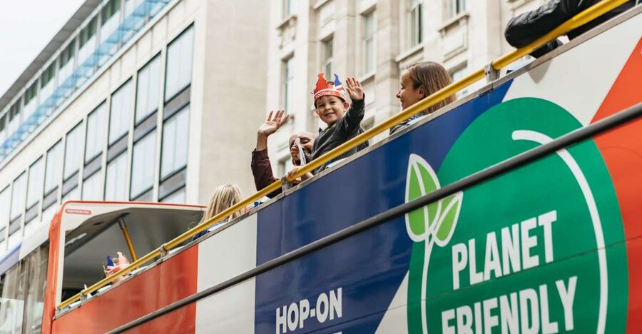 London: Children's Open Top Bus Tour - Open-Top Comfort: Rain, Sun, and How to Choose Your Spot
