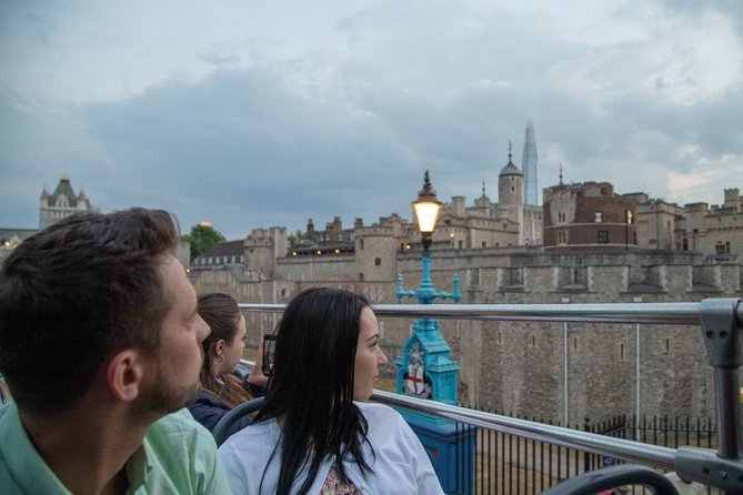 London Christmas Day 1 Day Hop-on Hop-off Bus Tour - How to Make the Most of the 3-Hour Window