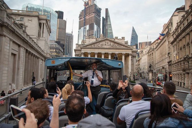 London Christmas Day 1 Day Hop-on Hop-off Bus Tour - Booking and Timing: When You Want This Tour Most