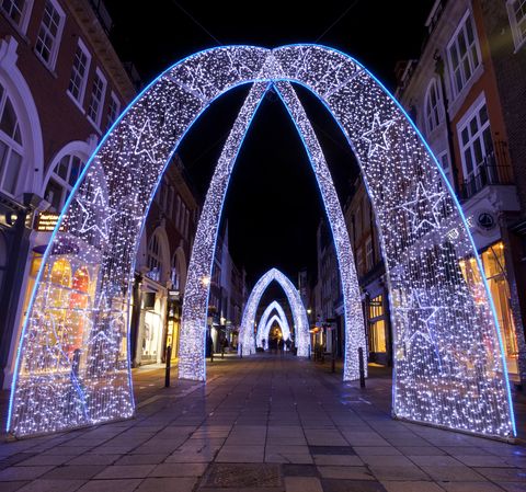 London Christmas Lights Bike Tour - The ride length and pace that make it feel fun, not stressful