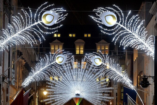 London Christmas Lights Guided Walking Tour - Stop 1: Covent Garden, lights plus photo-friendly wandering