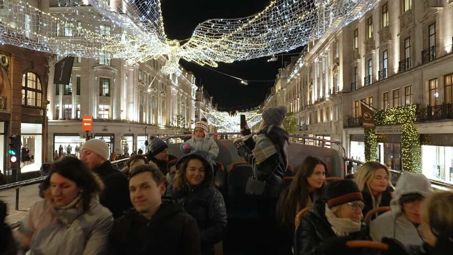 London: Christmas Lights Nighttime Bus Tour with Live Guide - Regent Street and Oxford Street: Shopfront Lights Done at Speed