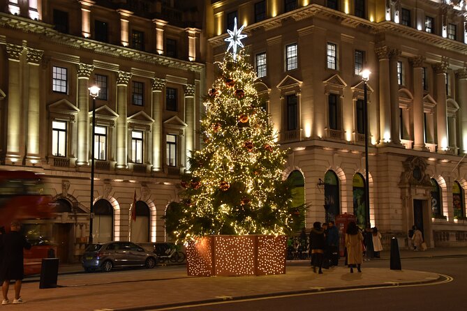 London Christmas Lights Private Walking Tour - Why This London Christmas Lights Walk Feels Smarter