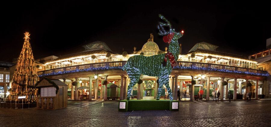London: Christmas Lights Self Guided Walking Tour - Piccadilly Street and Bond Street: When the Lights Turn Elegant