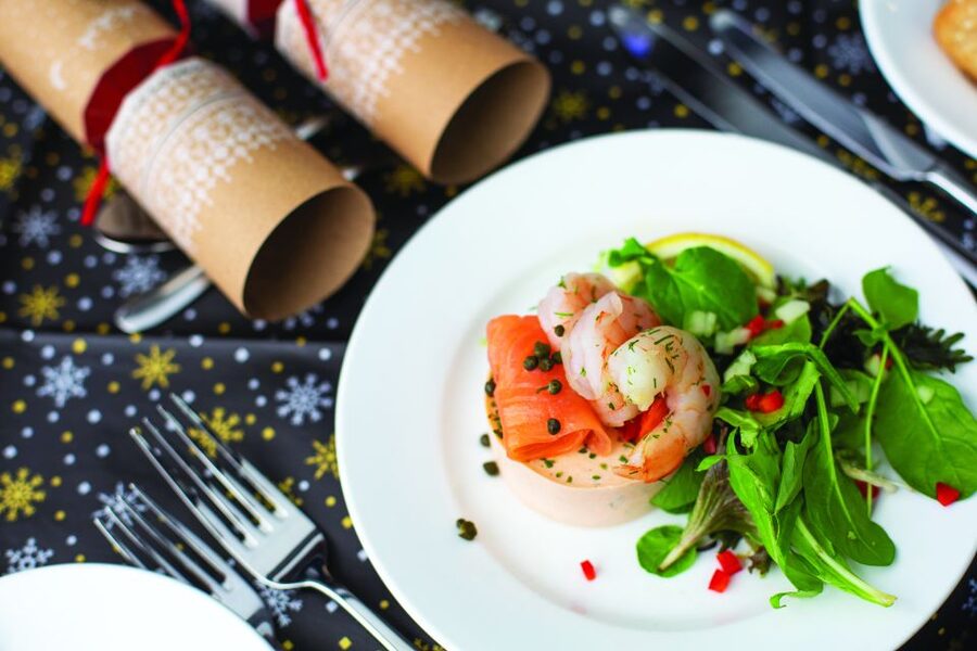 London: Christmas Party Lunch Cruise - Should you book this Christmas party lunch cruise?