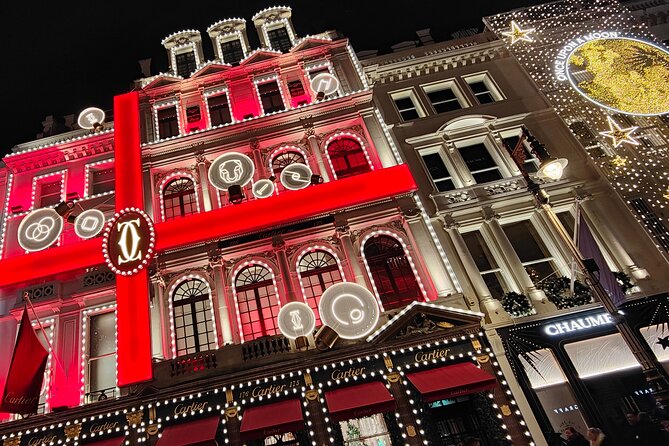 London Christmas Sparkle Private Walking Tour - Carnaby Street, Piccadilly Circus, and the Christmas link to Chinatown