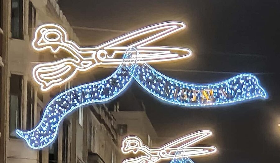 London Christmas Sparkle Walking Tour Small Group - What the Private Guide Adds (and What to Ask)