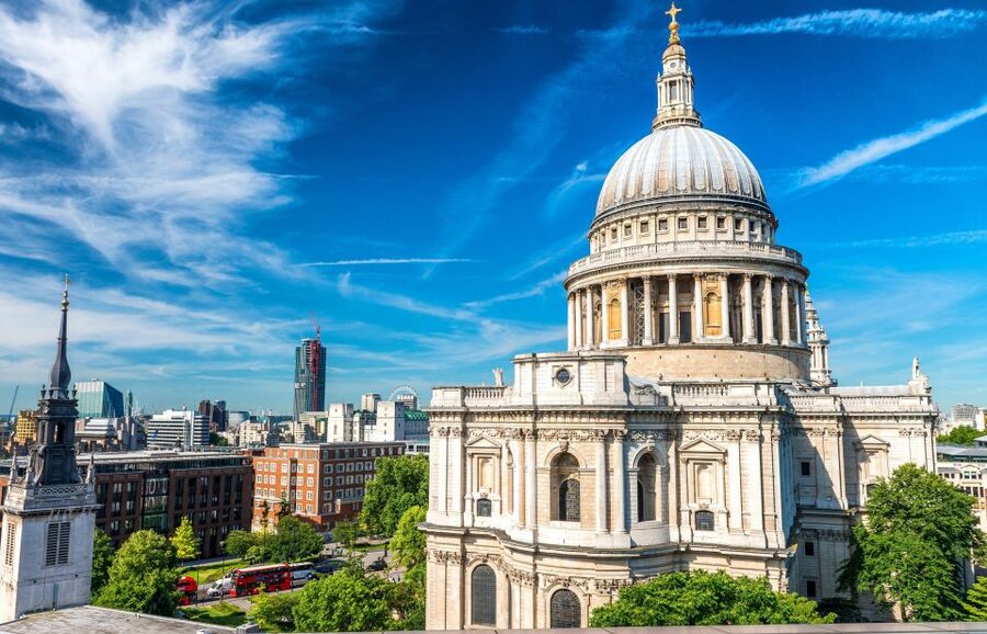 London: City Tour with River Cruise & London Eye - Getting started at Victoria Coach Station, and why that helps