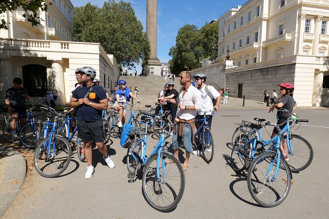 London Classic Landmarks Bike Tour with Local Guide - The Legal District, Lincoln’s Inn Fields Break, and Smithfield Market Color