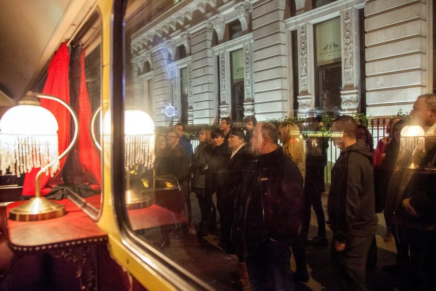 London: Comedy Horror Ghost Tour on a Bus - Where you start on Northumberland Avenue by Trafalgar Square