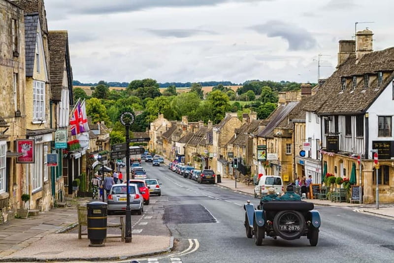London: Cream Tea at Blenheim Palace & the Cotswolds Tour - Food and lunch expectations: what’s included and what you’ll likely buy