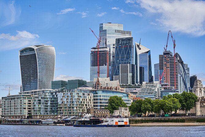 London Creative Photography Tour - Crossing the Thames to the London Eye and Waterloo Views