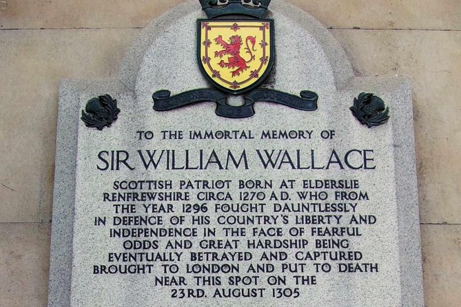 London Crimes And Punishment Private Walking Tour - Smithfield Market, William Wallace, Peasants’ Revolt, and Bartholomew’s Graveyard