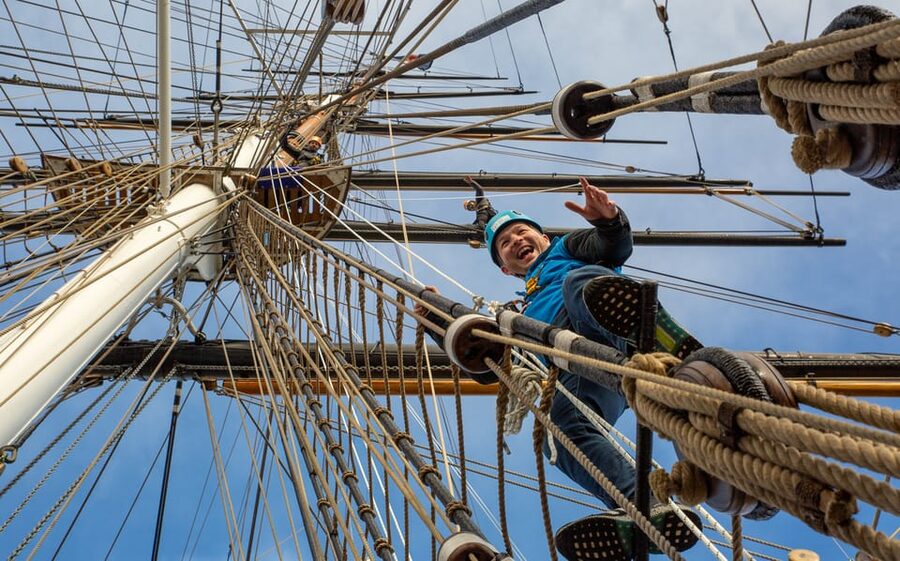 London: Cutty Sark Entry Ticket with Guided Rig Climb - Climbing the Ratlines, Getting a Real Sense of Working at Sea