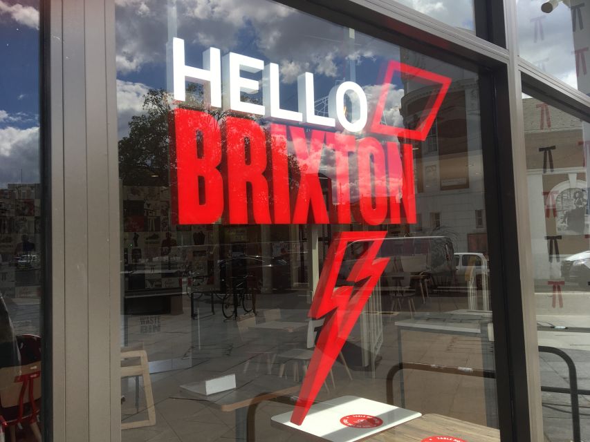 London: David Bowie Walking Tour - Pubs, street corners, and the everyday Bowie vibe