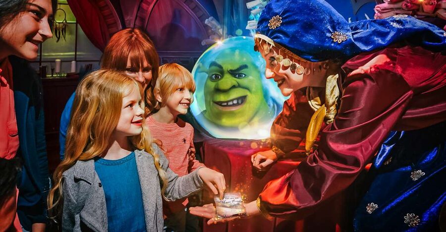 London: DreamWorks Shrek's Adventure Tour - From ticket to Far Far Away: how the 70-minute adventure works