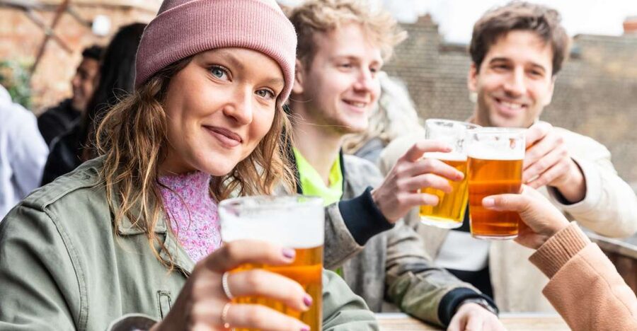 London: East End British Food & Drinks Private Walking Tour - Getting started at Shoreditch High Street Station, and ending in the City