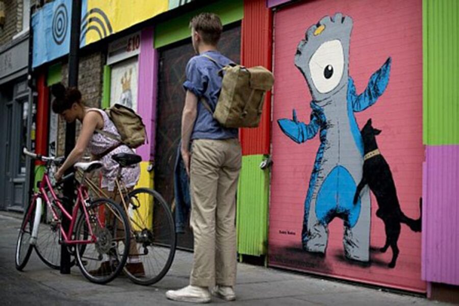 London East End - Guided Walking Tour 12 guests 2,5h - Why the London East End Still Feels Like London