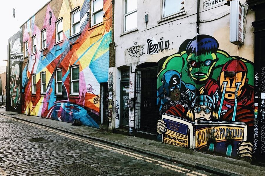 London East End - Guided Walking Tour 12 guests 2,5h - The Truman Brewery: Creative London in Institutional Form