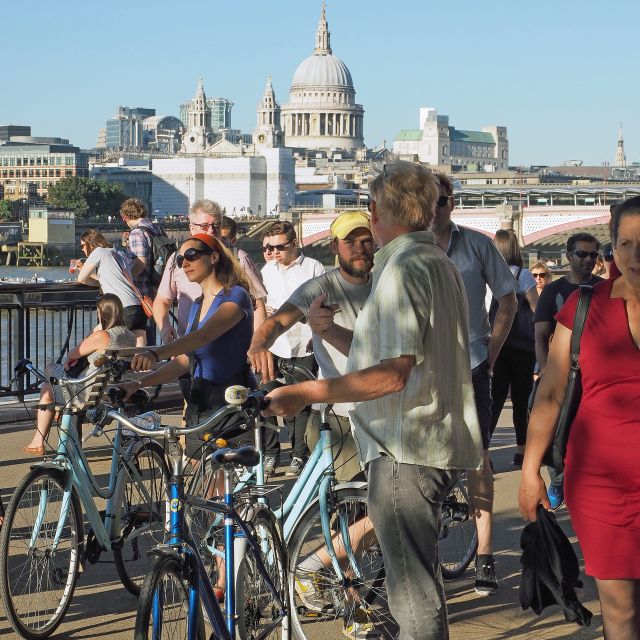 London: East London Town 3.5-Hour Bike Tour - Cable Street: East End streets, multicultural London, and a Jack the Ripper angle