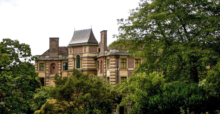 London: Entry Ticket to Eltham Palace and Gardens - Timing your visit: how to fit palace rooms and 19 acres