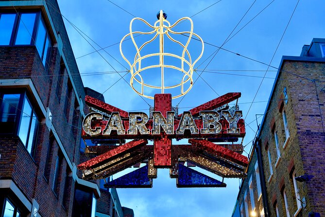 London Exclusive Christmas Lights Guided Tour by Black Cab - The Black Cab Advantage for London Christmas Lights