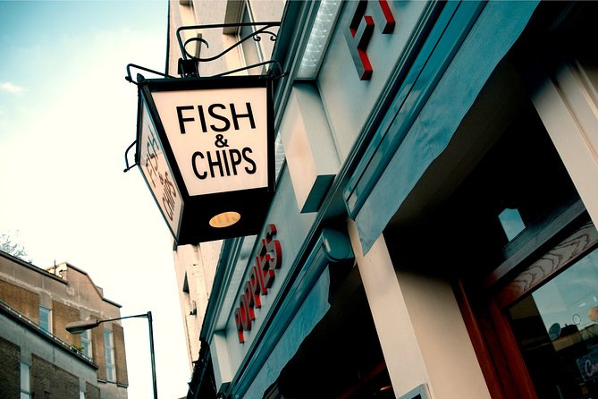 London Food & Drinks Private Tour - British Taverns & Pubs - Old Spitalfields Market: coffee, crafts, and the pace reset