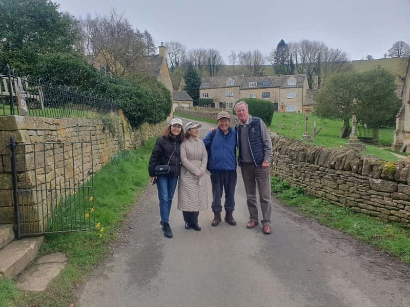 London: Full Day Cotswolds Tour with Shakespeare's Stratford - Snowshill and the short scenic pauses: quiet villages, quick wins