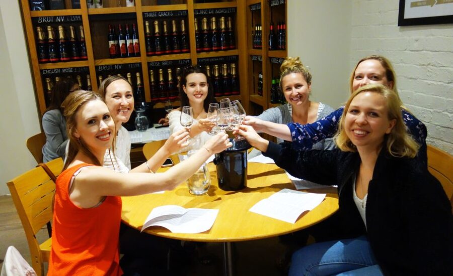 London: Full-Day English Wine Tour with Lunch - Final vineyard stop around 4:30 PM departure, and why the end matters