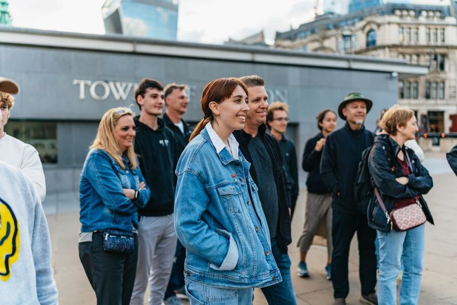 London: Ghastly Ghosts 2-Hour Walking Tour - Timing and walking comfort, what 2 hours actually feels like