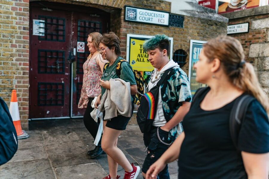 London: Ghastly Ghosts 2-Hour Walking Tour - Who should book this Ghastly Ghosts tour