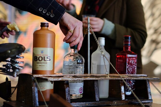 London Gin Safari: A Spirited, Juniper-Fuelled Jaunt - Your Guides Make the History Feel Like a Story You Can Drink