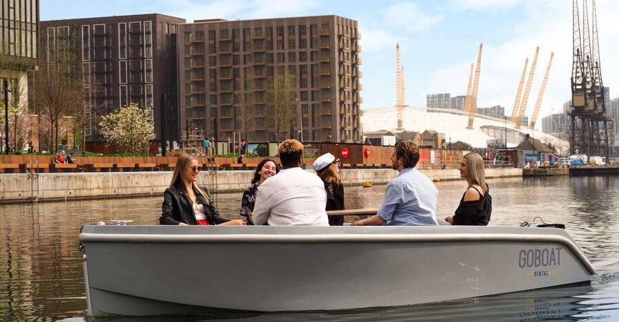 London: GoBoat Rental in Canary Wharf with London Docklands - Key points before you book