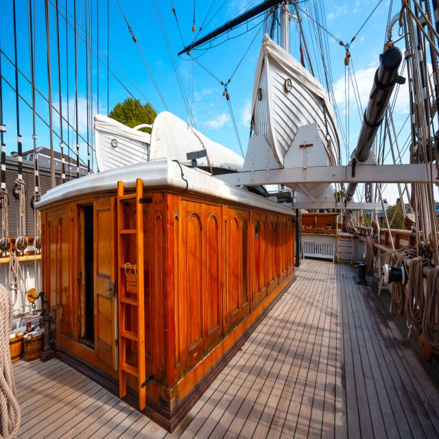 London: Greenwich Highlights Private Tour and Thames Cruise - Thames Cruise to Westminster: The 4-Hour View That Changes the Mood