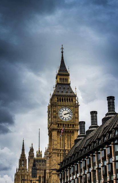 London: Guided Harry Potter Walking Tour of the City - Borough Market Finish: Turn the Magic into a Real Meal