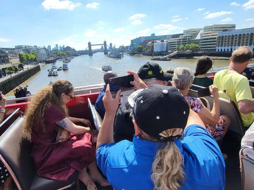 London: Guided Sightseeing Tour on a Vintage Open-Top Bus - Westminster hits: Big Ben, Parliament, and Westminster Abbey from the bus