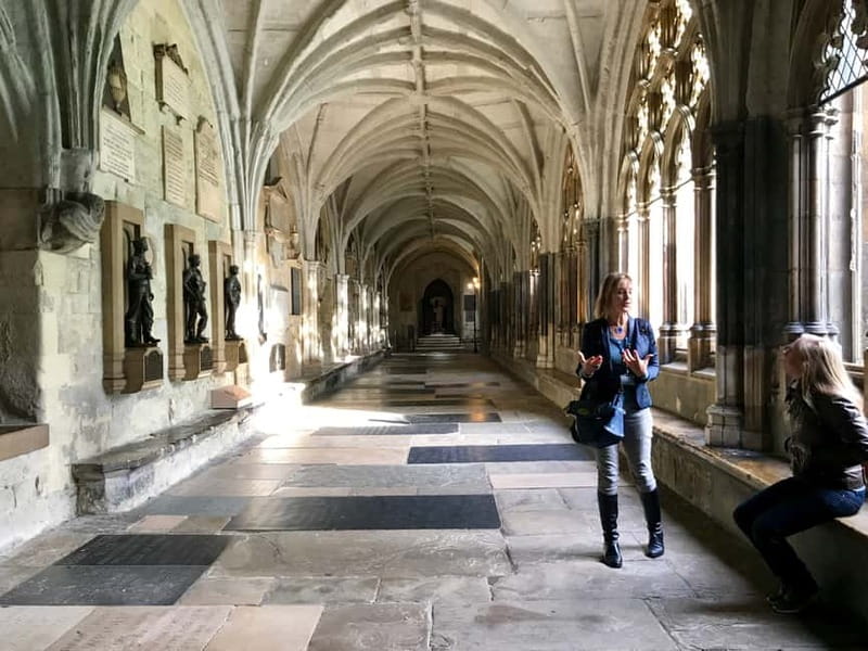 London: Guided Tour of Houses of Parliament & Westminster - Photography rules and how to get the best memories without photos