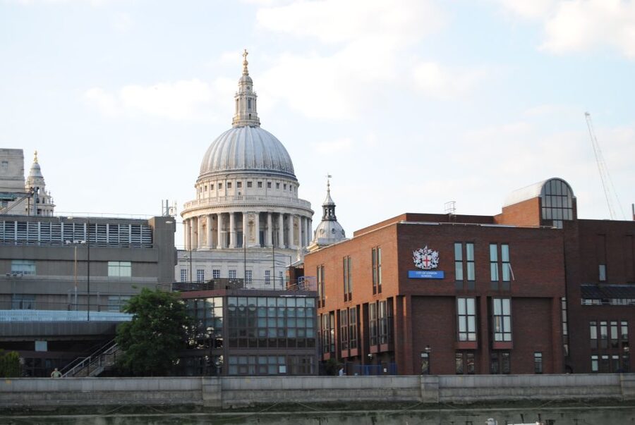 London Half-Day Private Chauffeur Driven Tour - Hotel Pickup to Iconic Sights: How the Route Typically Works