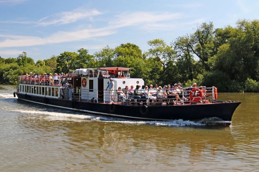 London: Hampton Court to Westminster River Thames Cruise - What the 3.5-hour ride feels like from the water