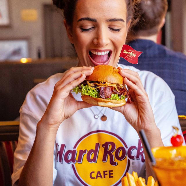 London: Hard Rock Cafe with Set Menu for Lunch or Dinner - Acoustic vs Electric menus: pick the right set menu for your appetite