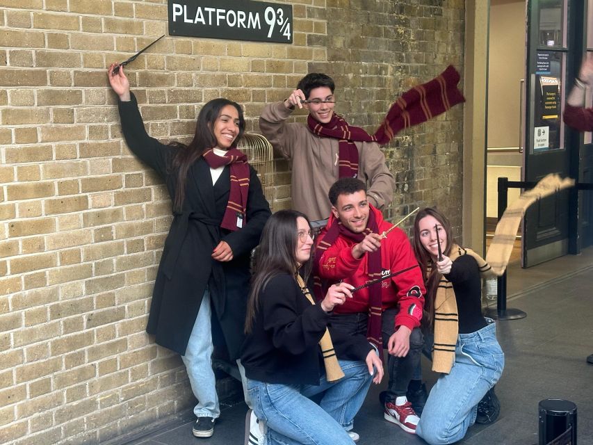 London: Harry Potter Black Cab Tour with Hotel Pick Up - Westminster, Trafalgar Square, and the Death Eater Mood Switch