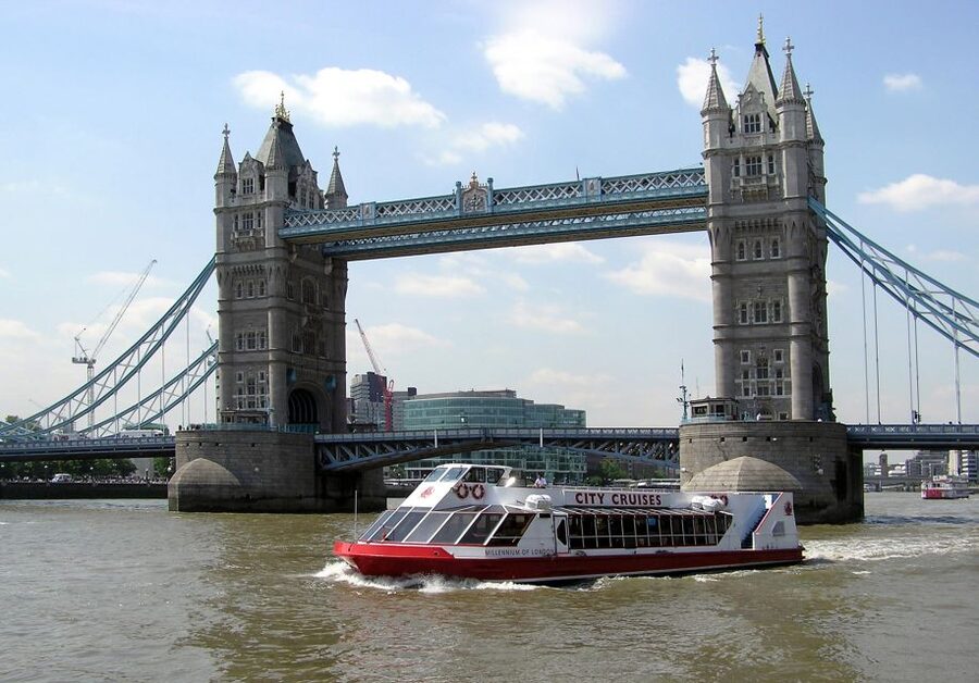 London: Harry Potter Walking Tour and Tower of London Entry - London Bridge photo stop, then the Tower of London reality check