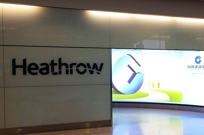 London Heathrow Airport Transfer - Sedan or Minivan Choice for Your Group Size