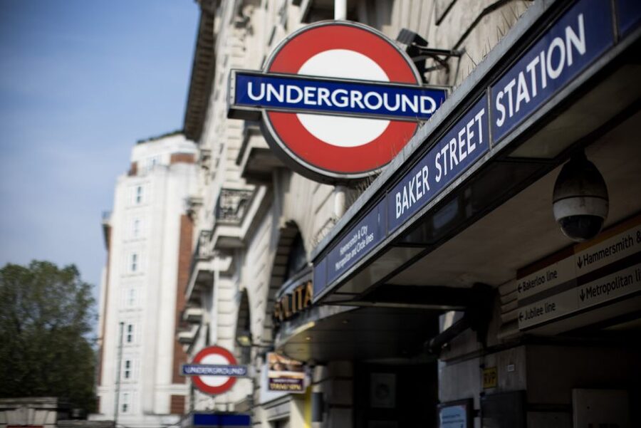 London: Hidden Baker Street Tube Station Tour - Where you start at Baker Street, and how the tour sets the mood fast