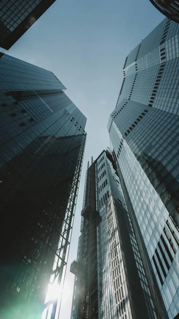 London: Hidden Secrets Of The City Guided Walking Tour - Price and time: is $33 per person good value?