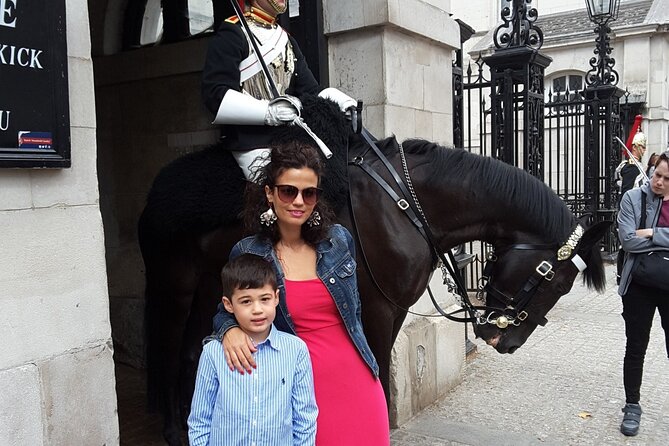London Highlights Family-Friendly Walking Tour with Top Guide - Westminster, Parliament, Buckingham Palace, St Paul’s, without the day getting long