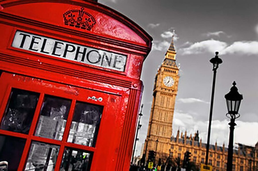 London Highlights Taxi Tour - Tower Bridge: the classic photo finish with time to savor the Thames side