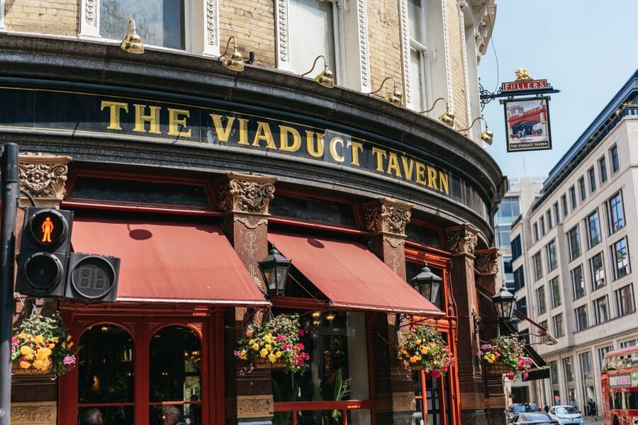 London: Historic Pubs of Central London Walking Tour - What to bring, what to skip, and who should choose this