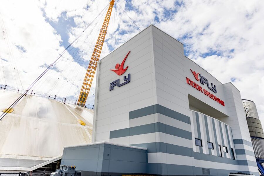London: iFLY Indoor Skydiving at The O2 Entrance Ticket - The wind tunnel session: how the two flights are paced